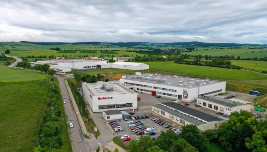 fischer Awarded "Factory of the Year" in 33rd GEO Competition-Europe