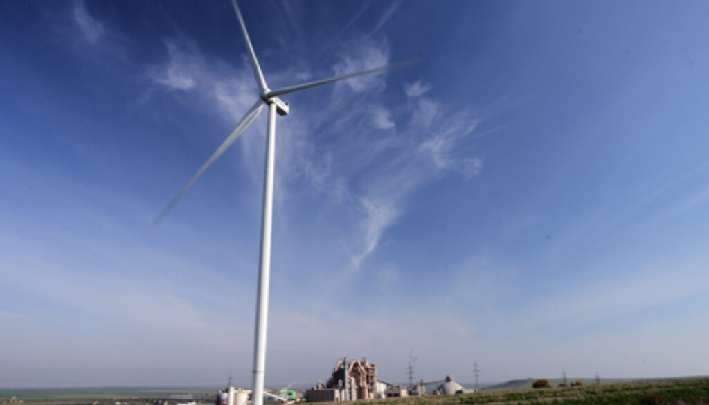 CRH Develops Wind Farm to Power Cement Plant in Romania