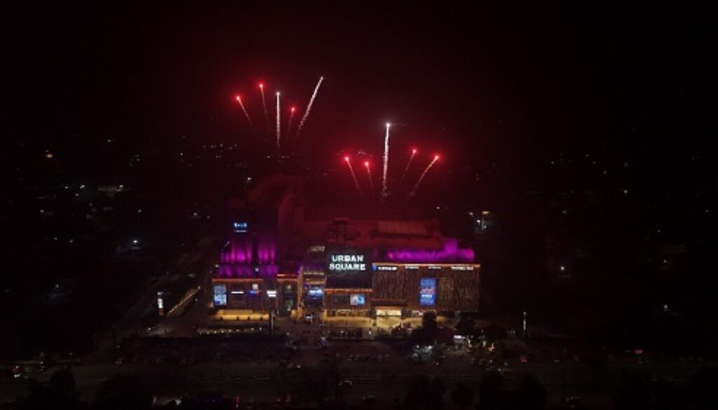 Over 20,000 People Visit Urban Square Mall for a Spectacular Dubai-style Fireworks Show in Udaipur