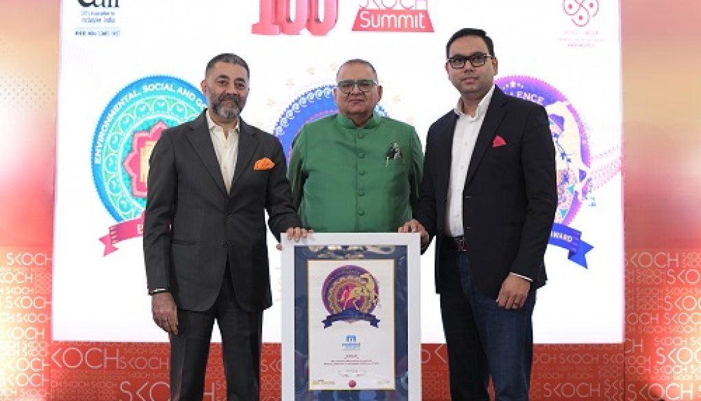 Double Gold! Muthoot Microfin Shines at SKOCH Awards 2025