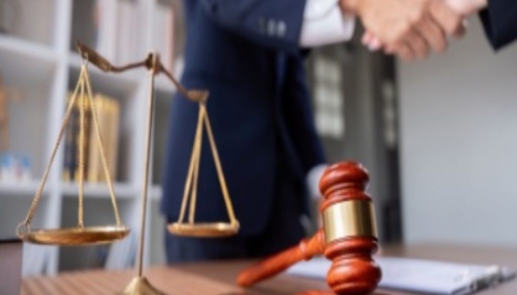 Bajaj Finserv Lawyer Loan: Smart Financing for Legal Professionals with Interest Rates Starting at 11% p.a.